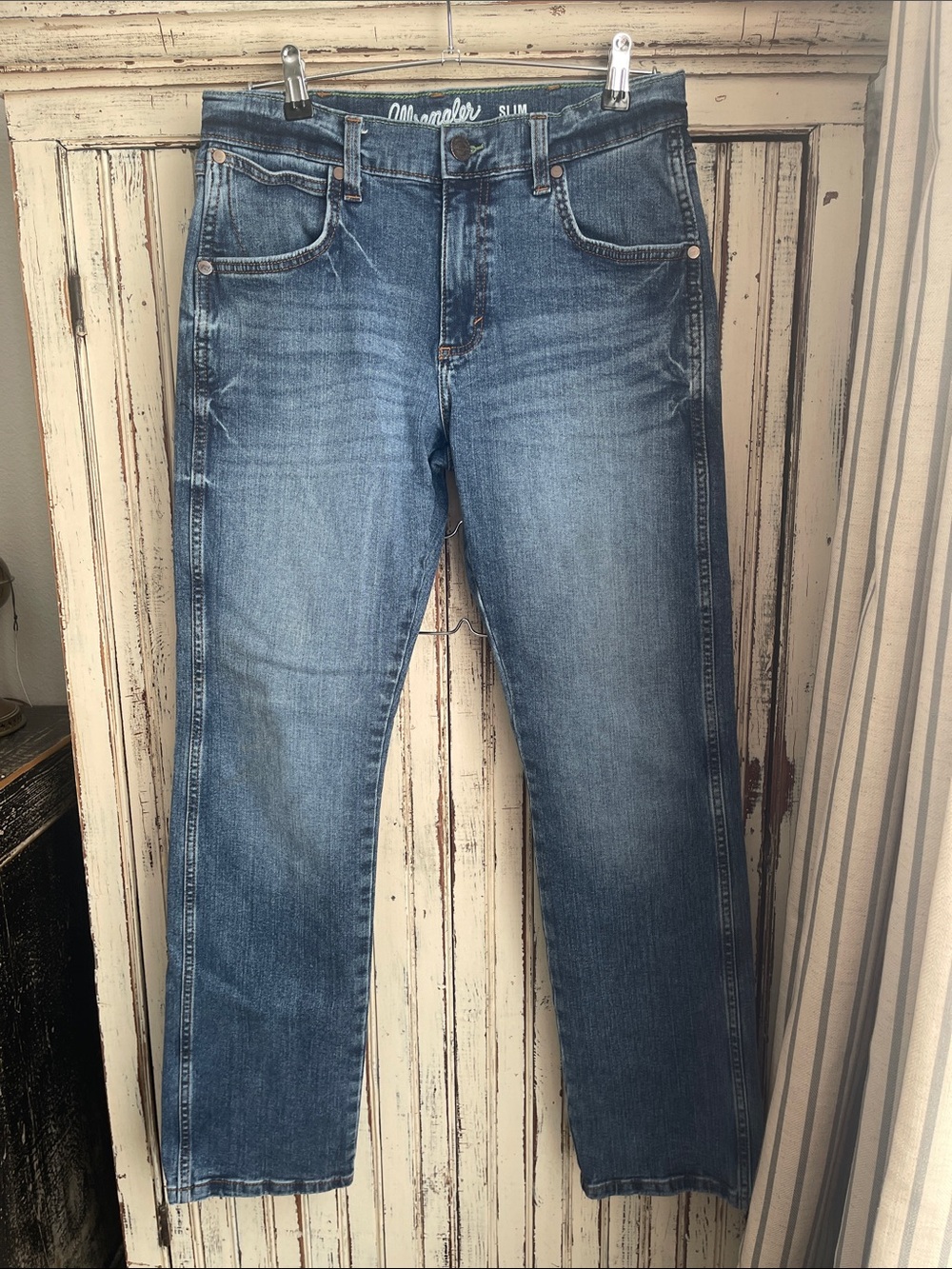 Men’s Wrangler Retro Slim Straight Jeans 30 X 32